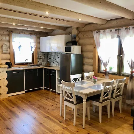 Zloto Polnocy Na Wylacznosc, Parking, Plac Zabaw, Tarasy *