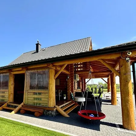 Zloto Polnocy Na Wylacznosc, Parking, Plac Zabaw, Tarasy * Karwieńskie Błoto