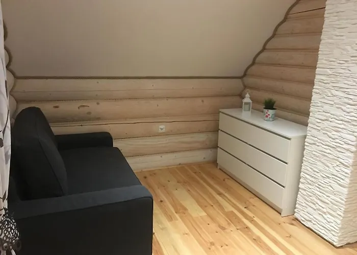 Zloto Polnocy Na Wylacznosc, Parking, Plac Zabaw, Tarasy Karwieńskie Błoto